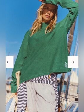 Free People Movement Restoration Layer Oversized NWOT Will Fit Mult Sizes